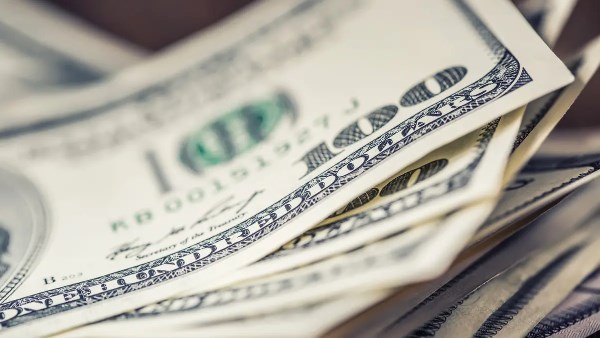 أحدث أسعار الدولار اليوم 19-10-2025
