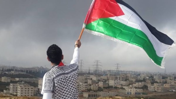 استطلاع رويترز: دعم واسع من الأمريكيين للاعتراف بدولة فلسطينية