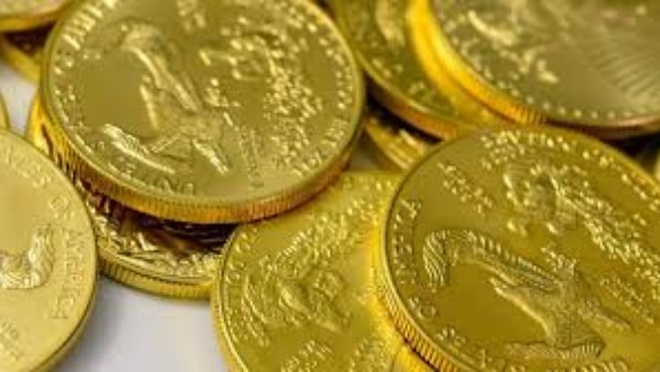 الجنيه الذهب يتراجع 2200.. انخفاض أسعار المعدن الأصفر