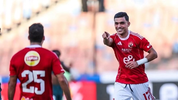 الدردير يثير غضب جماهير الأهلي: نعيش ونرمي بينما الآخرون لا يزالون يجمعون ما خلفناه