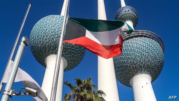 الطقس في الكويت: أجواء دافئة تصل إلى 37 درجة في المناقيش