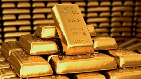 تراجع أسعار الذهب مع ارتفاع عوائد السندات الأمريكية وزيادة التفاؤل التجاري بين واشنطن وبكين
