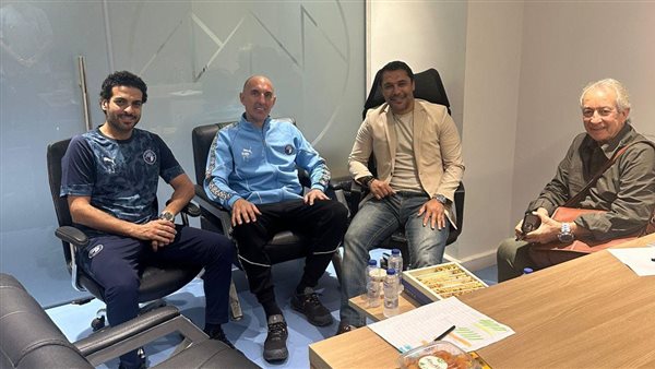 تفاصيل اتفاق حلمي طولان وبيراميدز لحل أزمة كأس العرب بعد تأجيل مباراتي ديسمبر