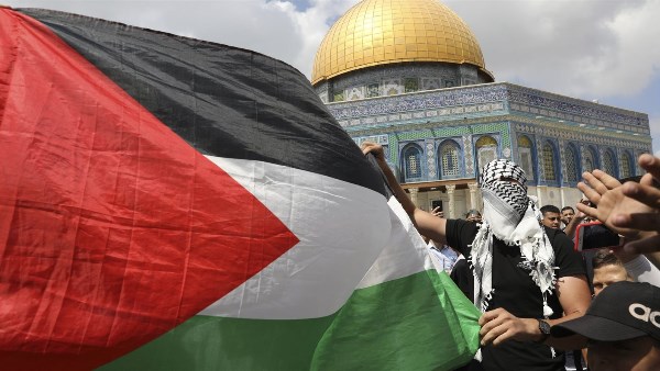 حماس: هدم منازل المقدسيين يعكس جرائم العقاب الجماعي