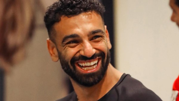 رسالة صديق محمد صلاح المقرب إلى مدرب ليفربول: مسألة وقت يا خاين
