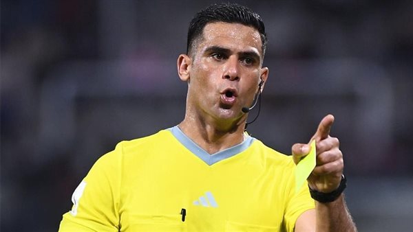 تأكيدًا لـ ، البنا يقود مباراة الأهلي وسيراميكا ومعروف يدير لقاء الزمالك وبيراميدز في نصف نهائي كأس السوبر