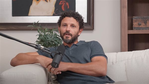 حسام غالي: لاعبو الأهلي يتسمون بالطيبة في الملعب وكل نجم يتحمل مسؤولية أكبر من المعتاد