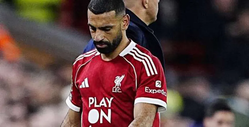 واين روني يطلب من آرني سلوت استبعاد محمد صلاح من تشكيلة ليفربول