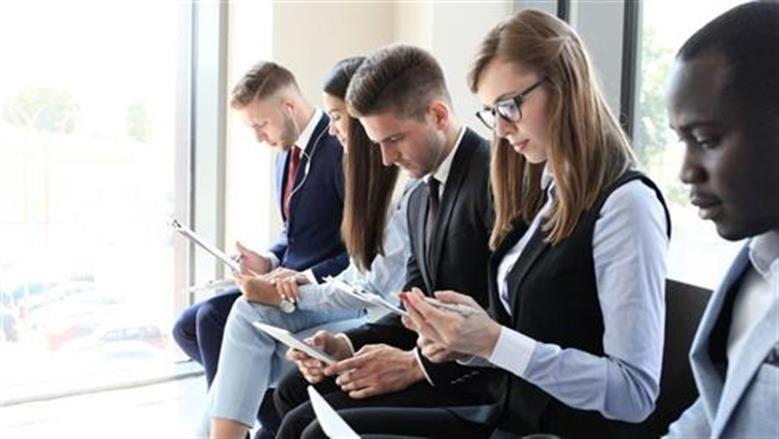 وظائف متاحة لجميع المؤهلات الدراسية برواتب مغرية وتأمينات، ما هي الشروط المطلوبة