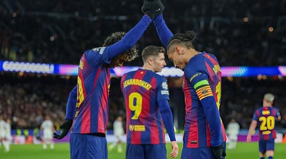 تشكيلة برشلونة لمباراة إلتشي في الدوري الإسباني