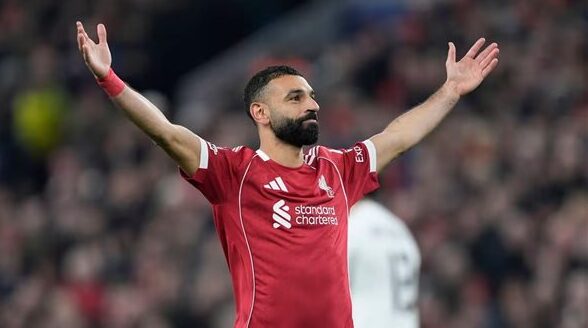 محمد صلاح يتفوق على روني وهنري بأرقام قياسية في أنفيلد