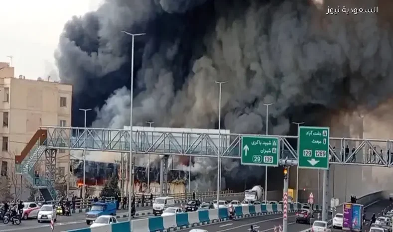 قصف مصنع بتروكيماويات في جنوب إيران