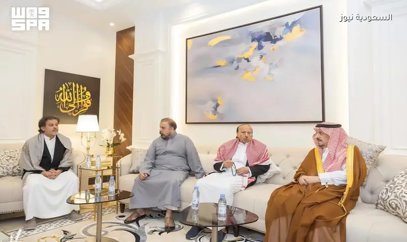 أمير منطقة الرياض ينقل تعازي القيادة السعودية في وفاة الرئيس عبدربه منصور هادي