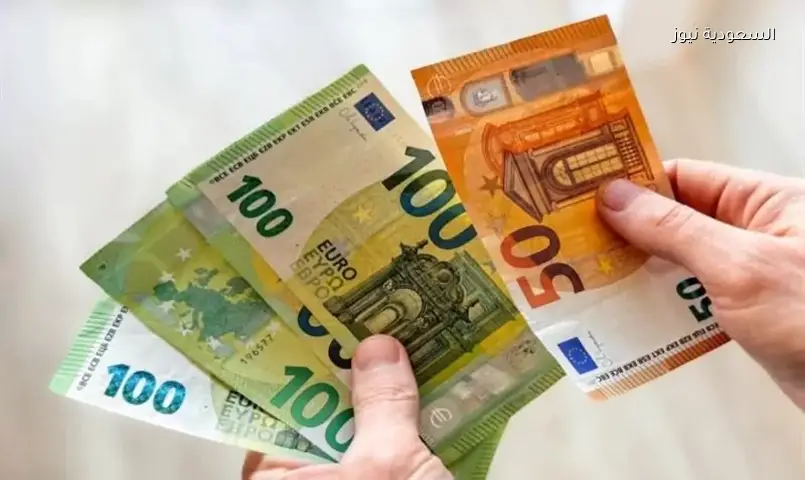 سندات منطقة اليورو تتجه إلى الدولار والفرنك لجذب مستثمرين جدد