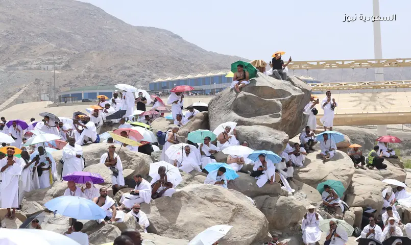 وزارة الحج والعمرة: اكتمال نقل الحجاج إلى مشعر عرفة عبر مسارات آمنة